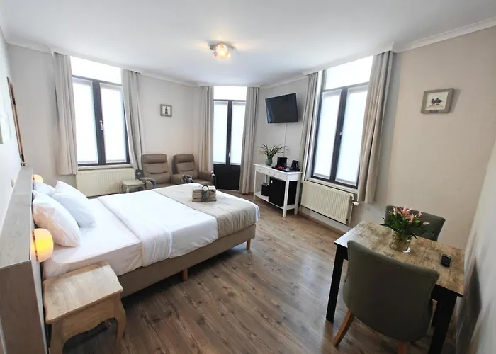 Hotel Tropicana