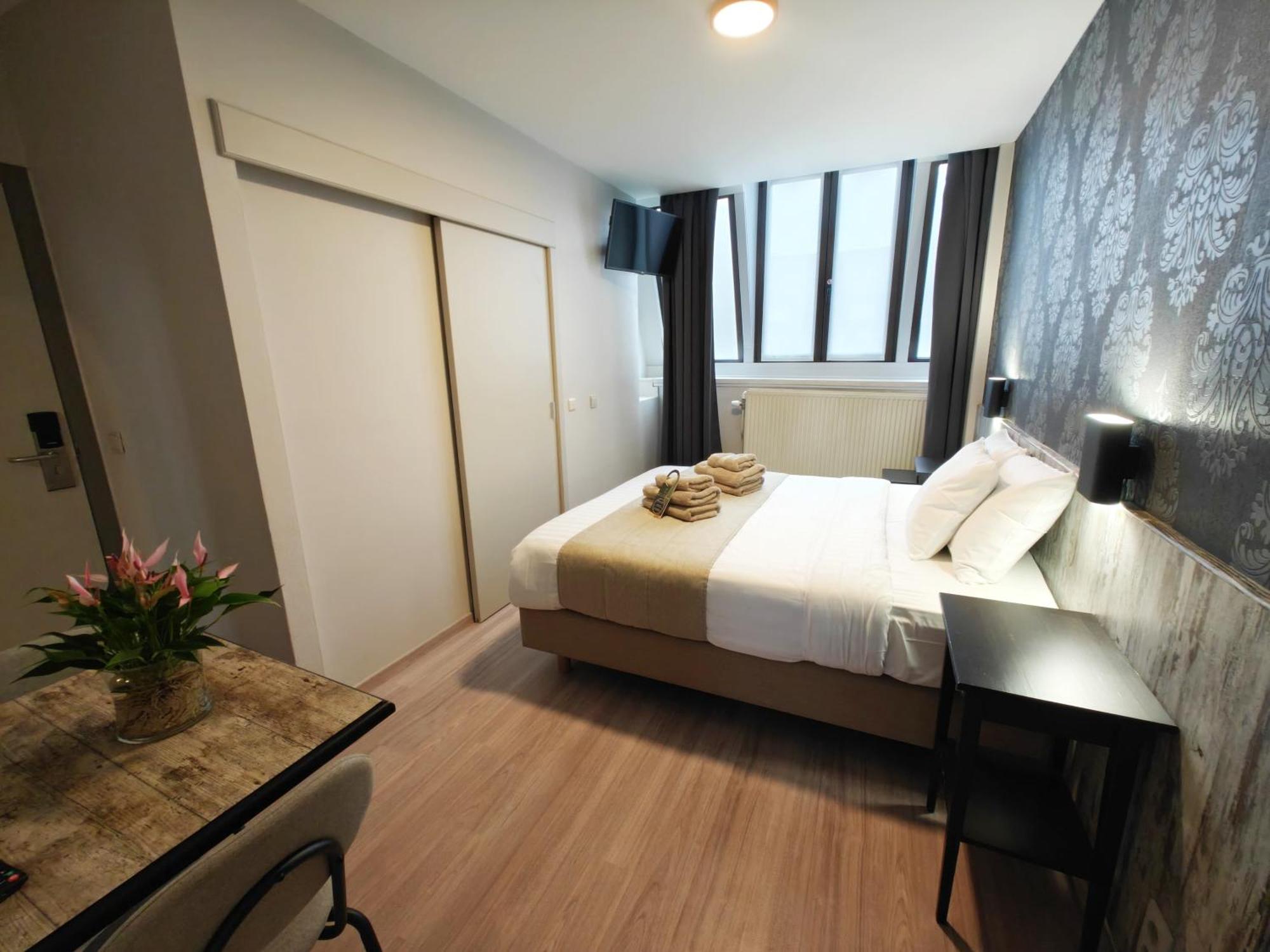 Hotel Tropicana